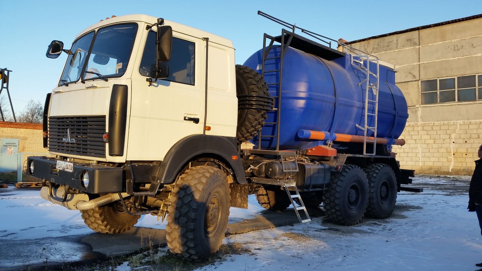 Автоцистерна для химии Автоцистерна для химии