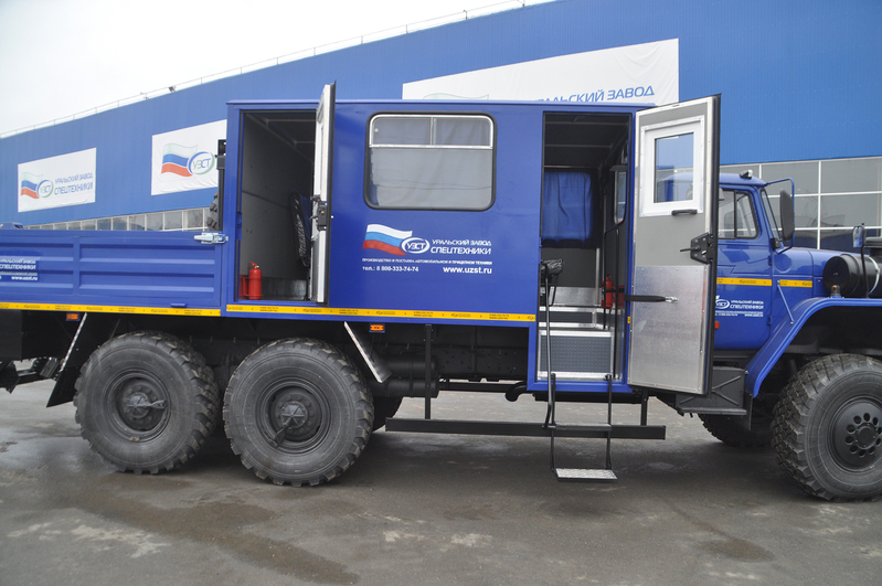 Грузопассажирский автомобиль на шасси Урал Грузопассажирский автомобиль на шасси Урал