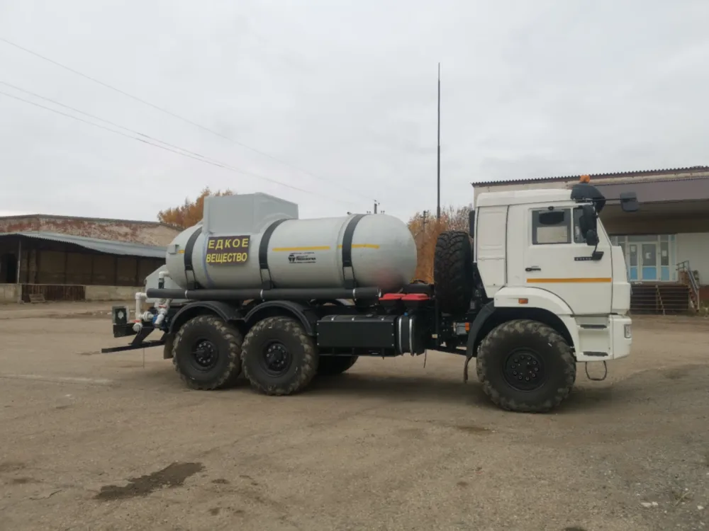 Цистерна из стеклопластика для перевозки кислоты Цистерна из стеклопластика для перевозки кислоты