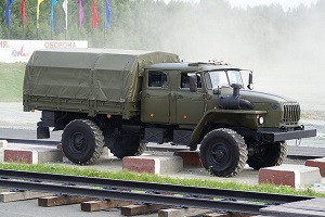 Бортовой автомобиль Урал 43206